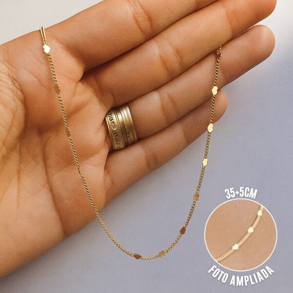 Corrente chocker ou colar infantil coração salpicado 35+5cm banhado a ouro 18k delicada coraçõezinhos